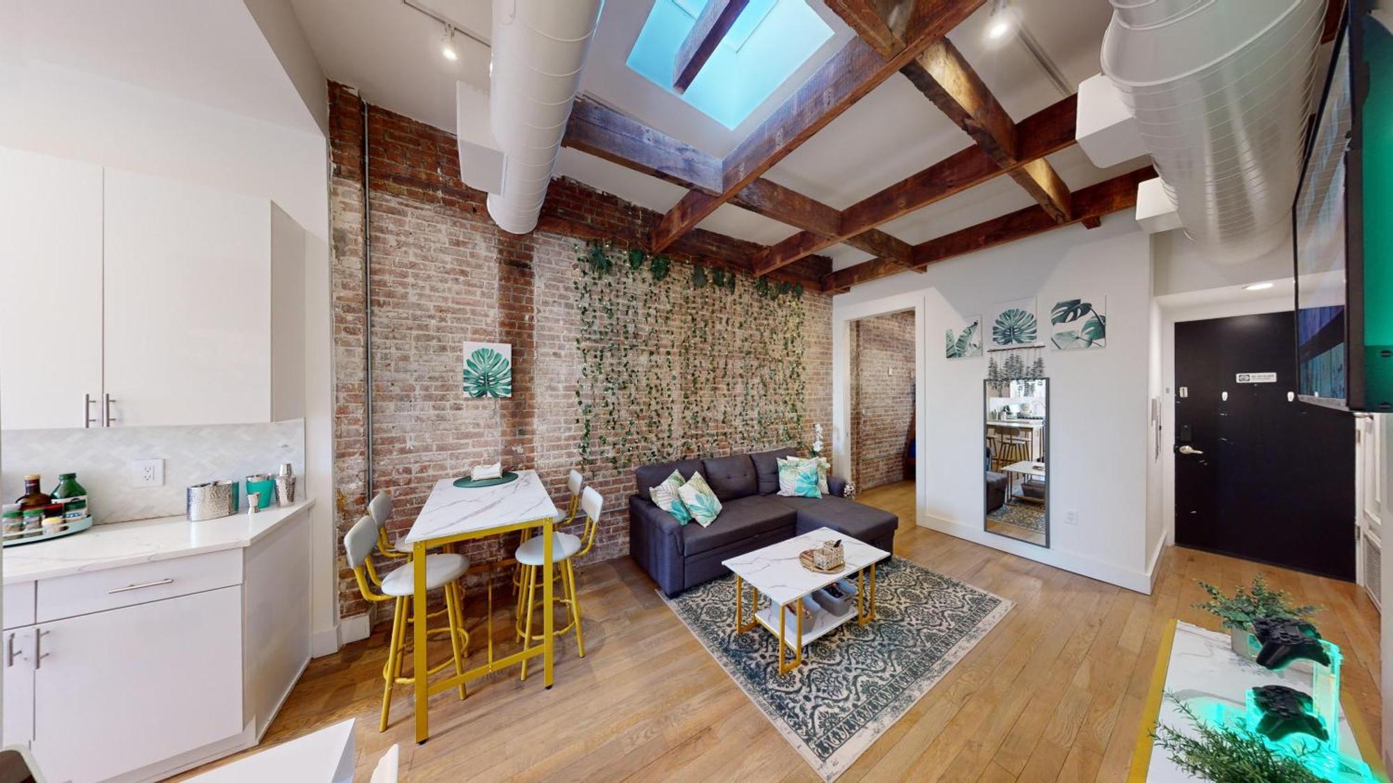Chic Penthouse 15 Minutes From Nyc - Bus Stop At Doorstep Хобокен Экстерьер фото