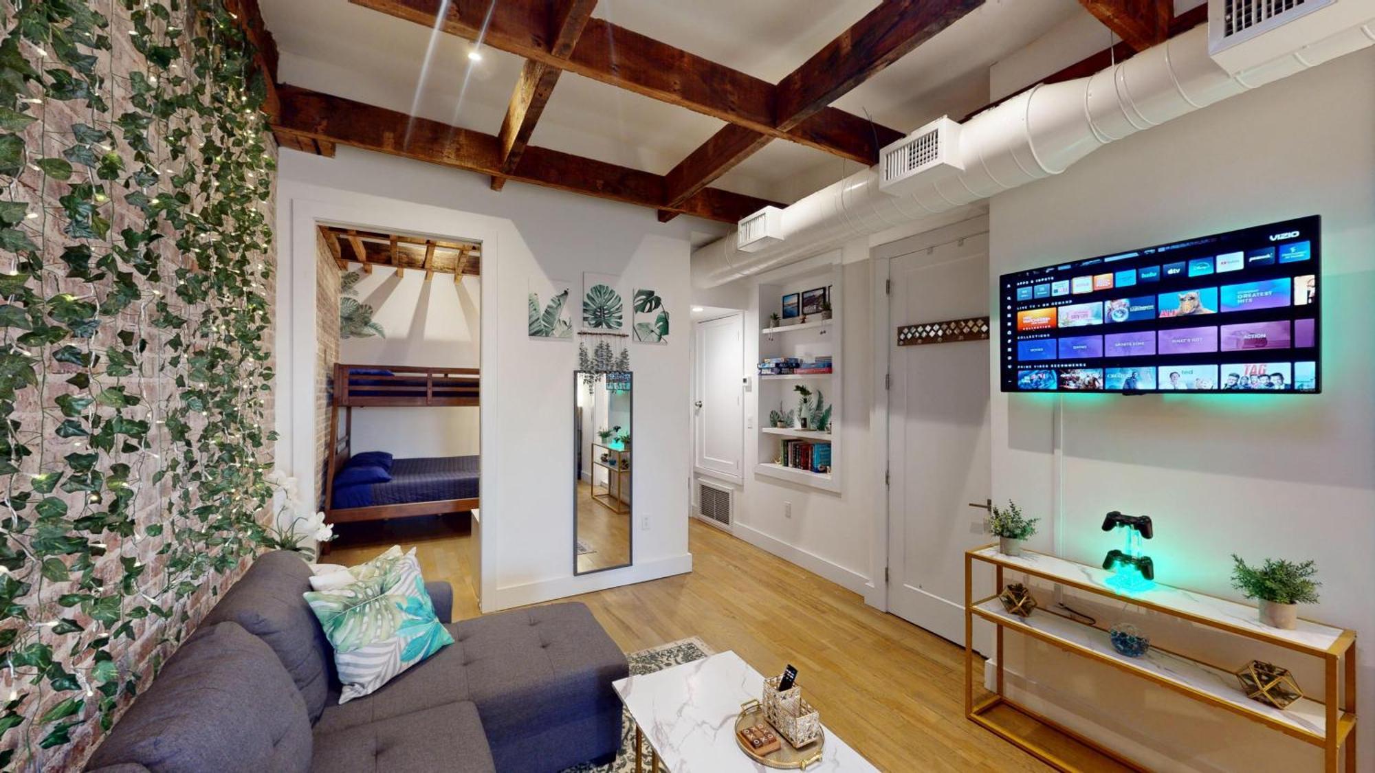 Chic Penthouse 15 Minutes From Nyc - Bus Stop At Doorstep Хобокен Экстерьер фото